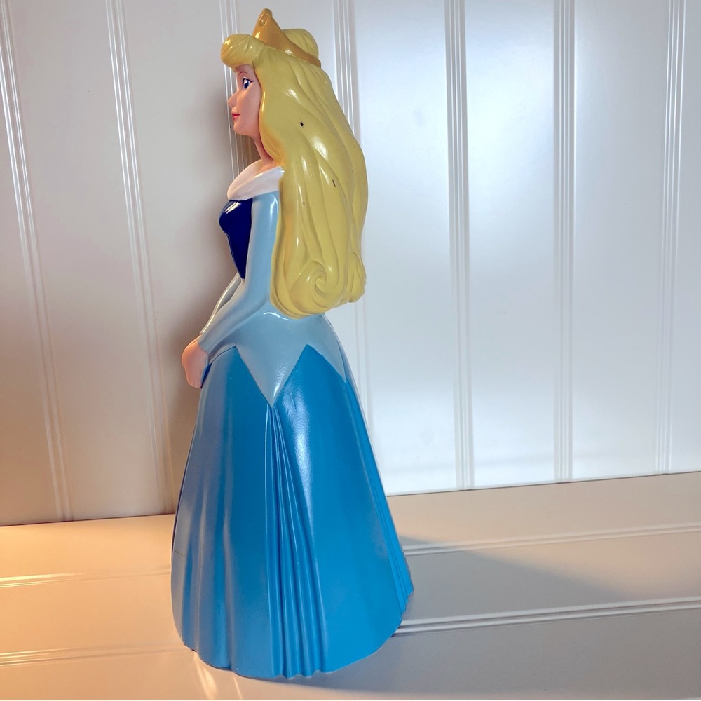 Disney Aurora Sleeping Beauty piggy bank - Picture 4 of 14